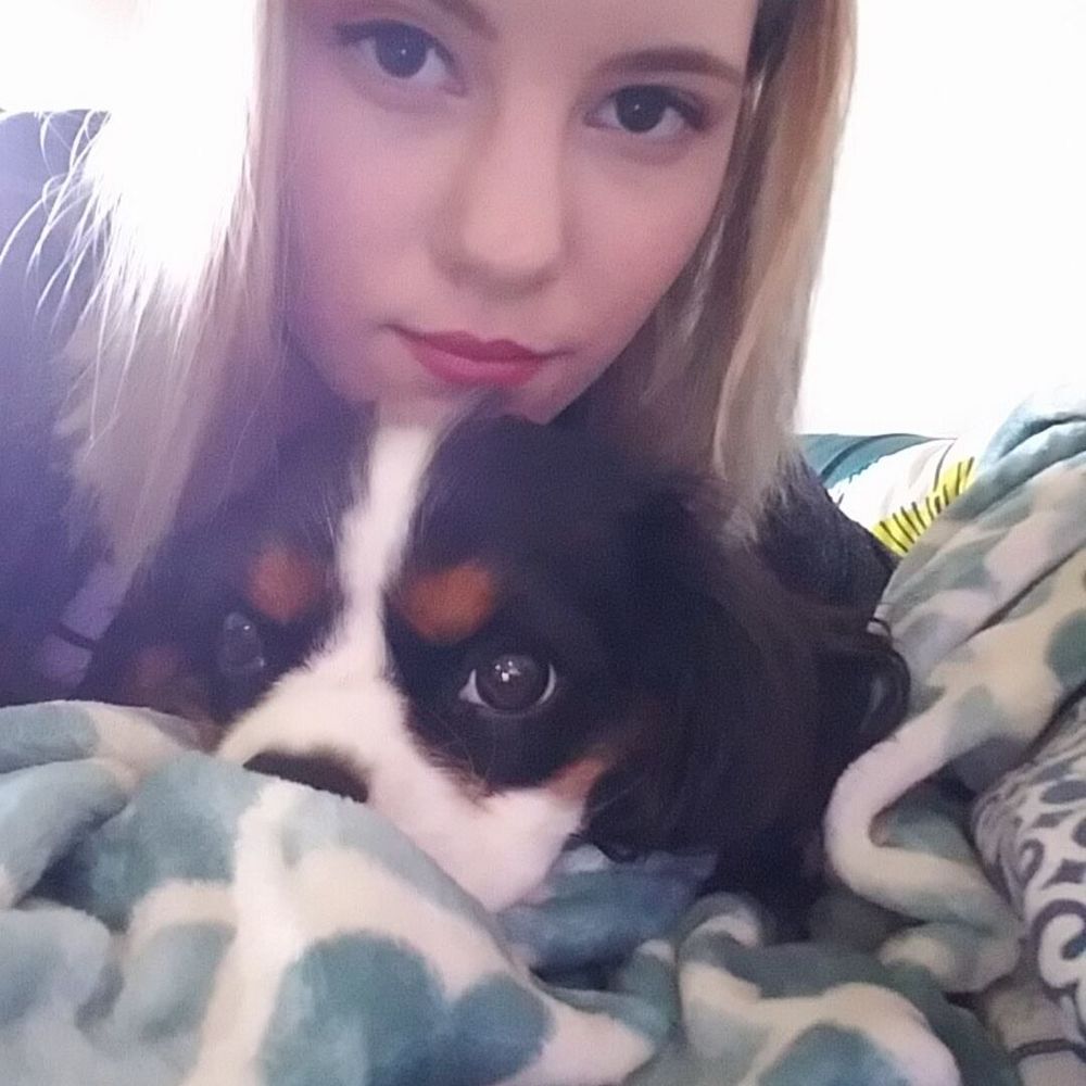 Meet your Posher, Ally