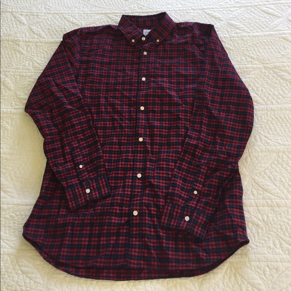 NWOT Gap Plaid Cotton Button Up
