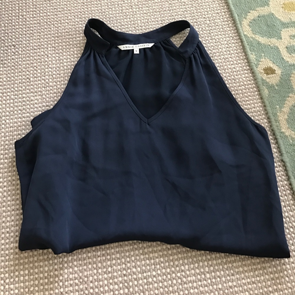 Annie Griffin v neck silk top!