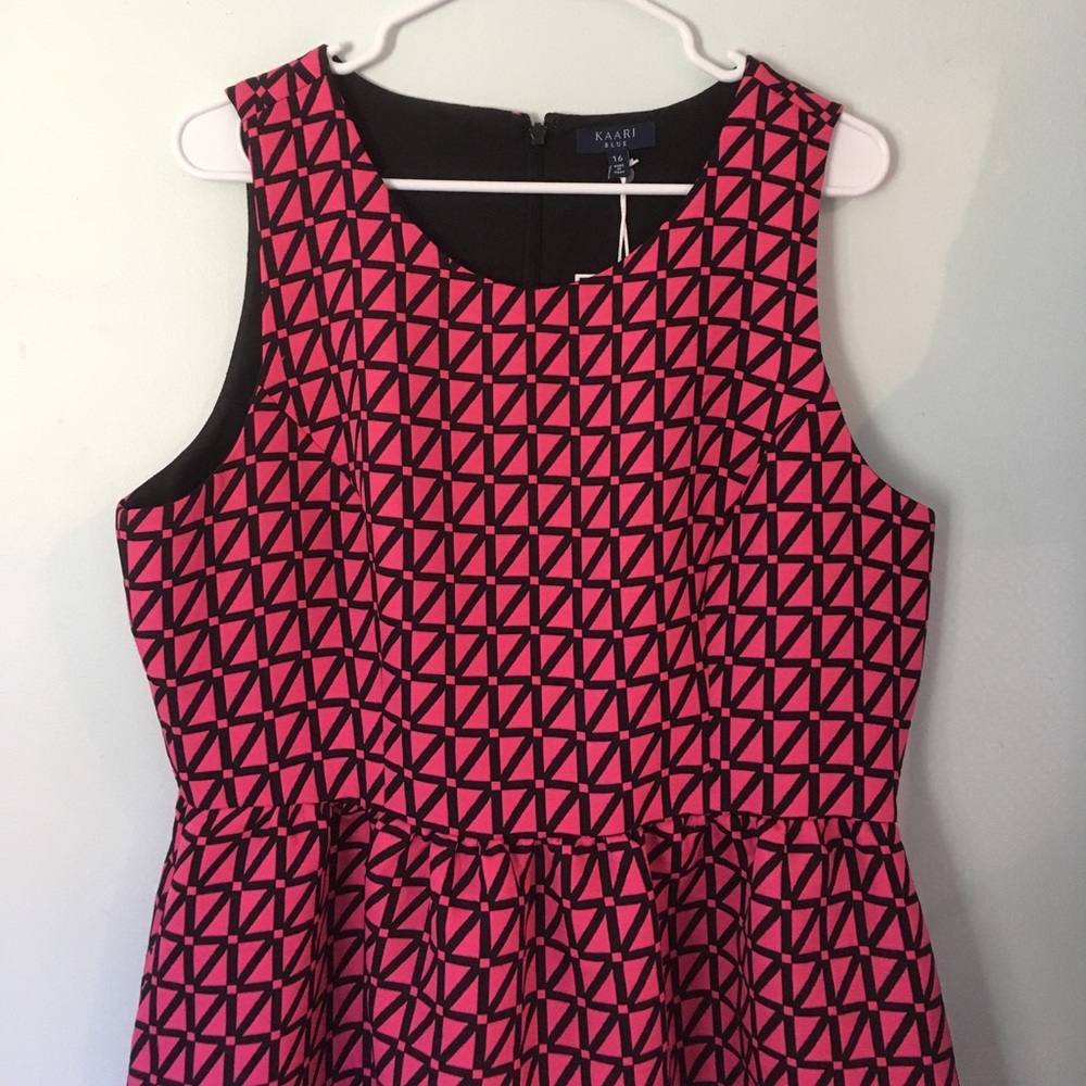 KAARI BLUE mod pink/black party dress.