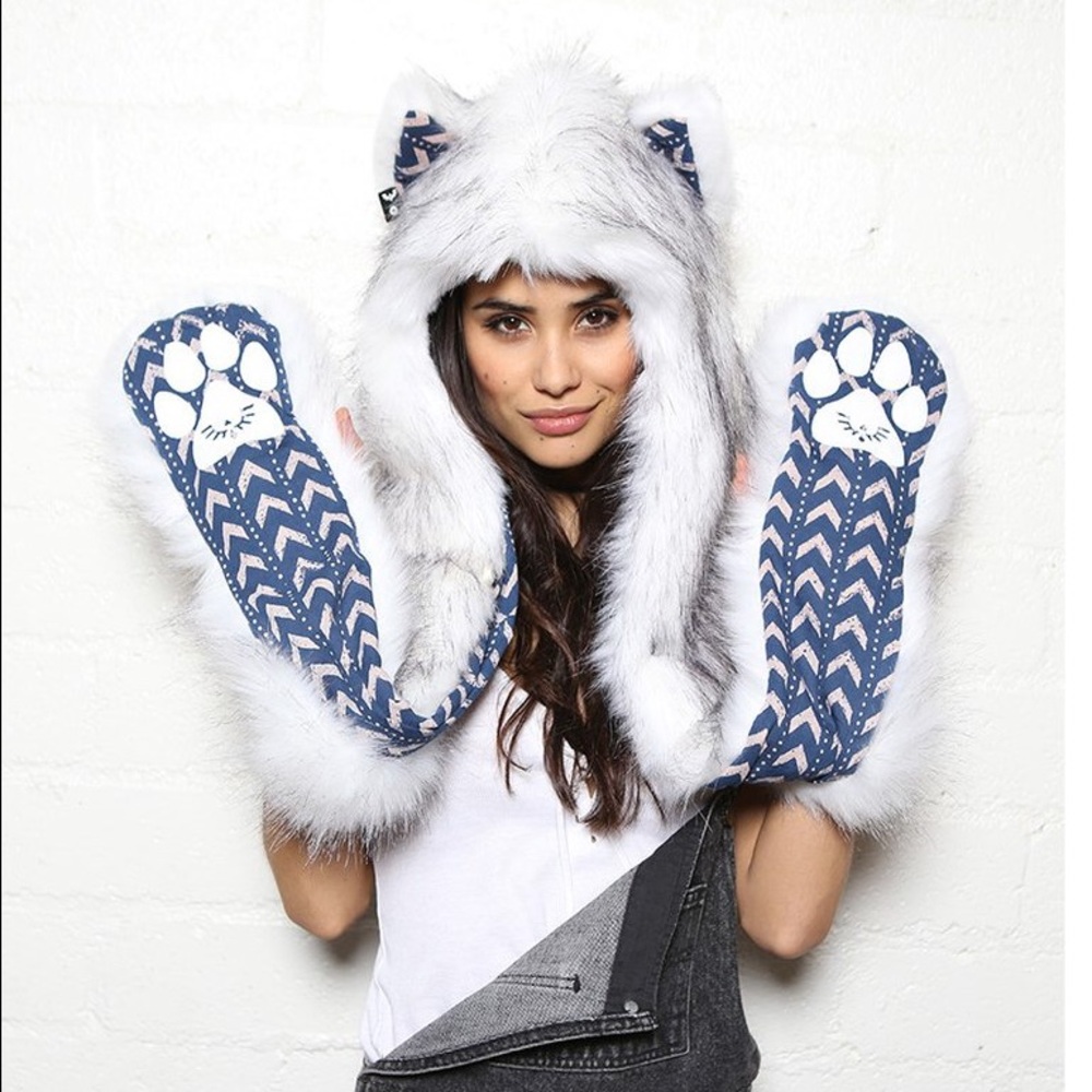 HUSKY ARROWS SPIRITHOOD🐾🐕