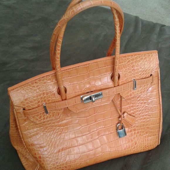 ...SOLD...Birkin 45 Inspired Leather Handbag - Picture 7 of 7