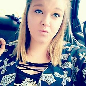 Meet your Posher, Kaitlyn