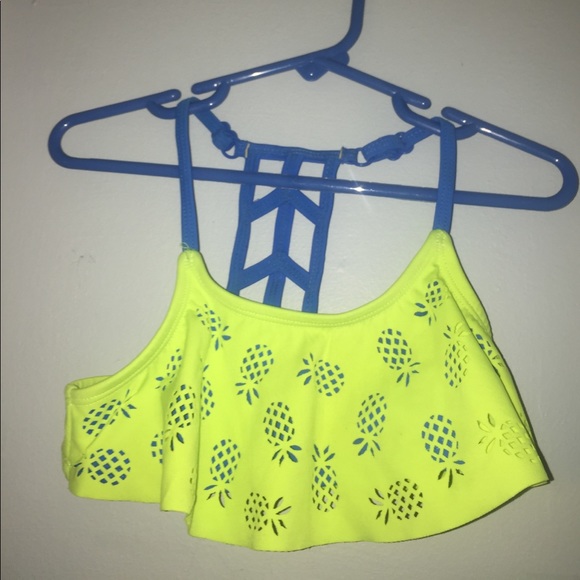 Bathing suit - Picture 2 of 5