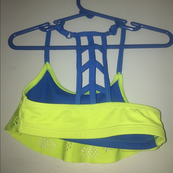 Bathing suit - Picture 3 of 5