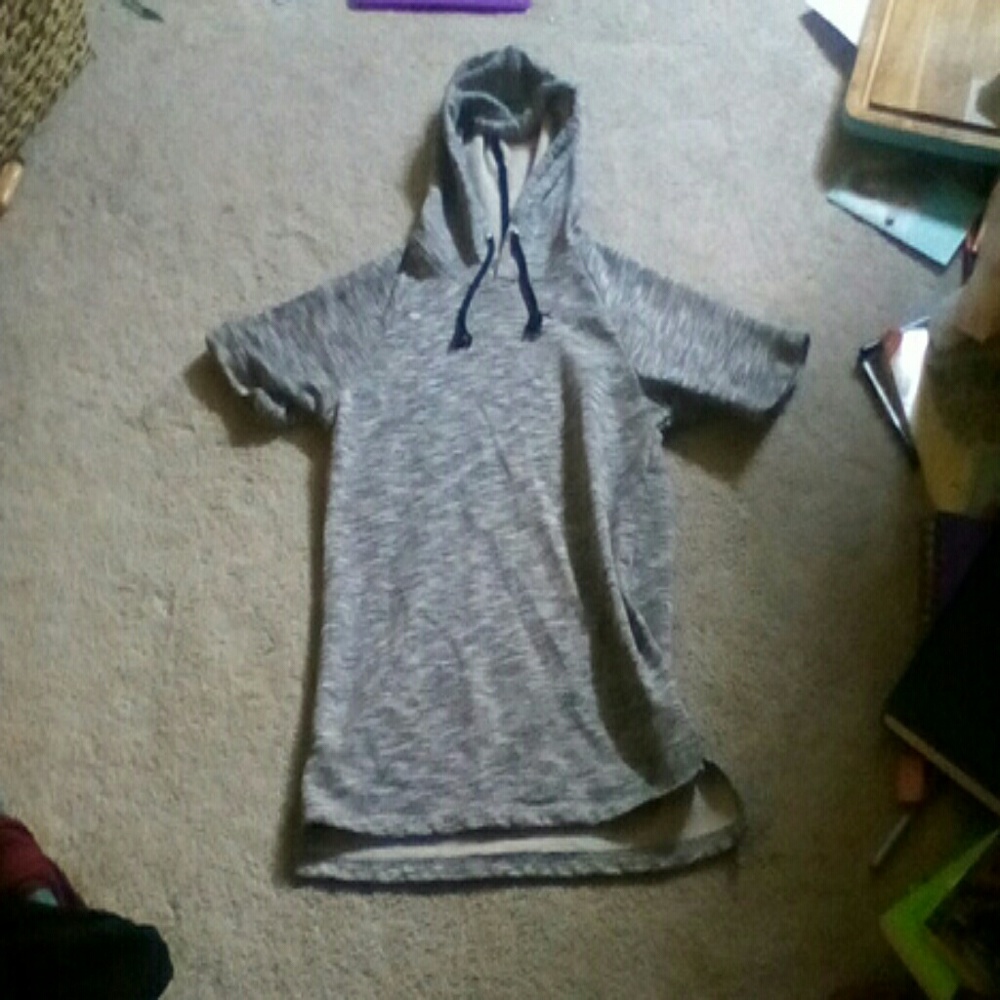 Forever 21 short sleeve hoodie