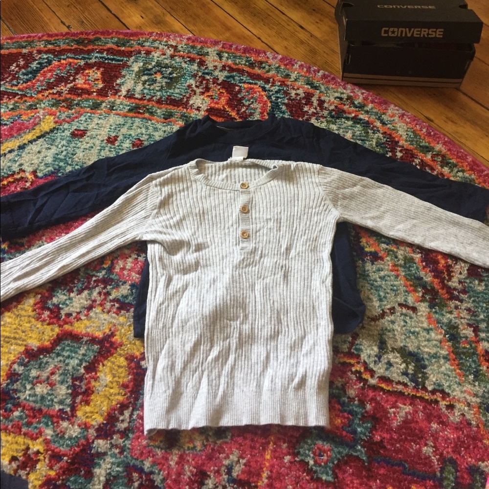 Long sleeved shirts