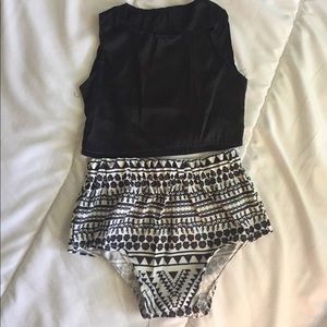 Girls Matching Shirt and Bottom Set