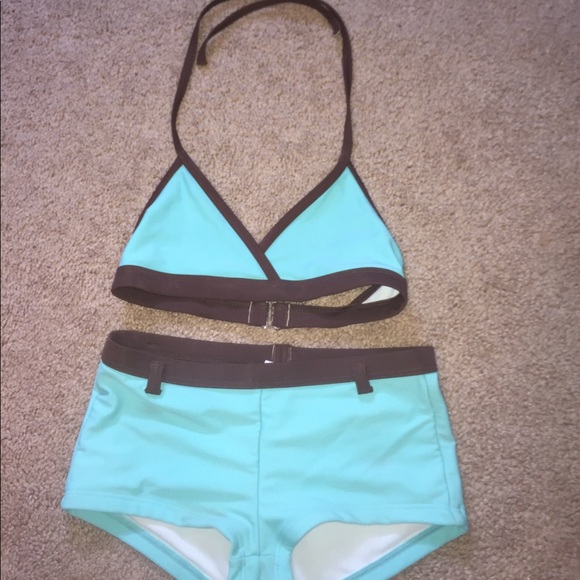 Bathing suit - Picture 1 of 3