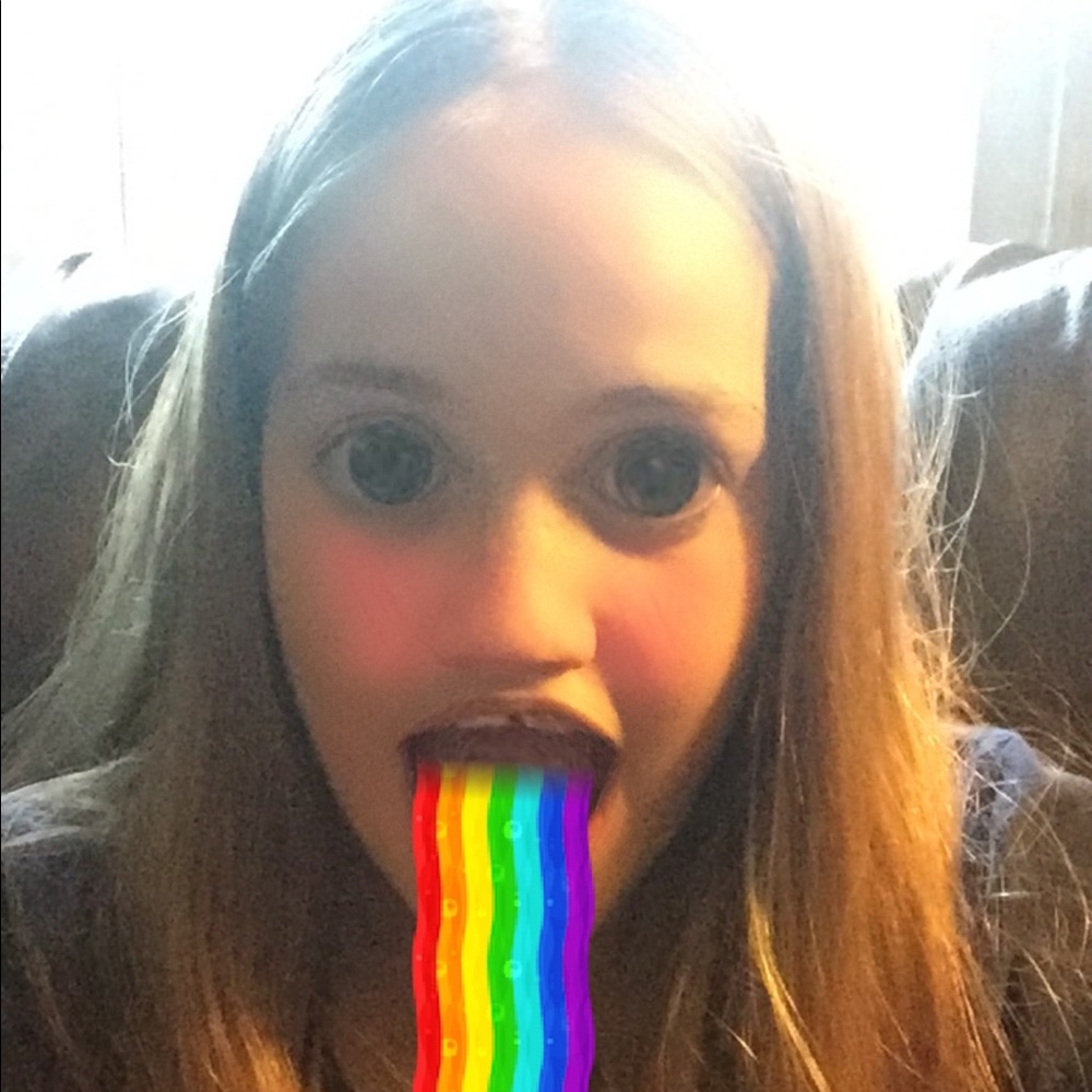 Meet your Posher, Gabby