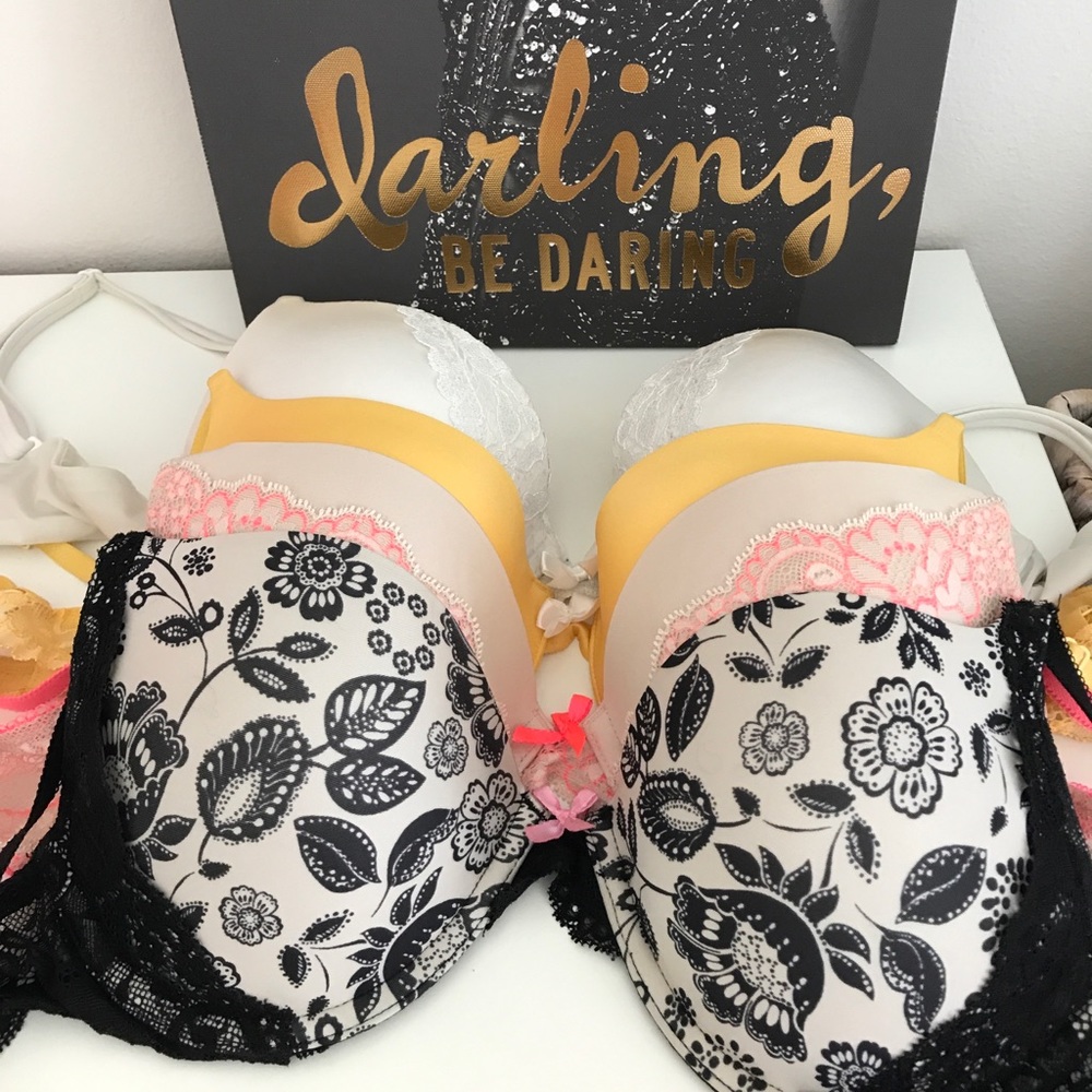 Victorias Secret bras