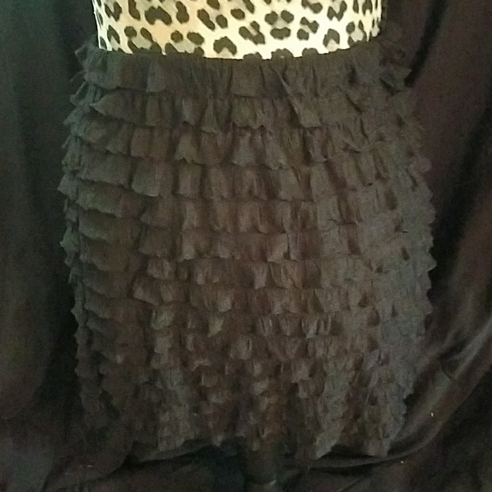 Xhilaration  XS black ruffle skirt