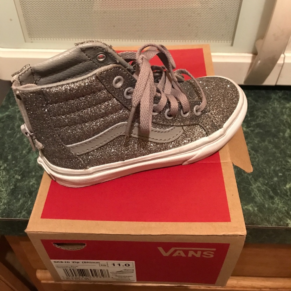 Shimmer (Silver) Vans