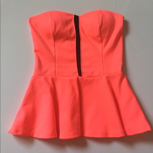 🌟2x Host Pick🌟Charlotte Russe Tube Top - Picture 4 of 4