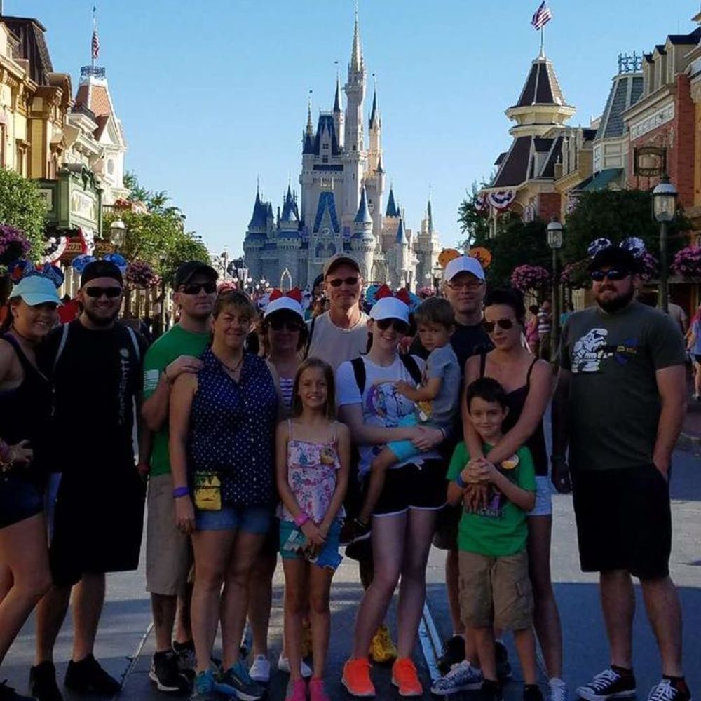 Meet your Posher, Sharon