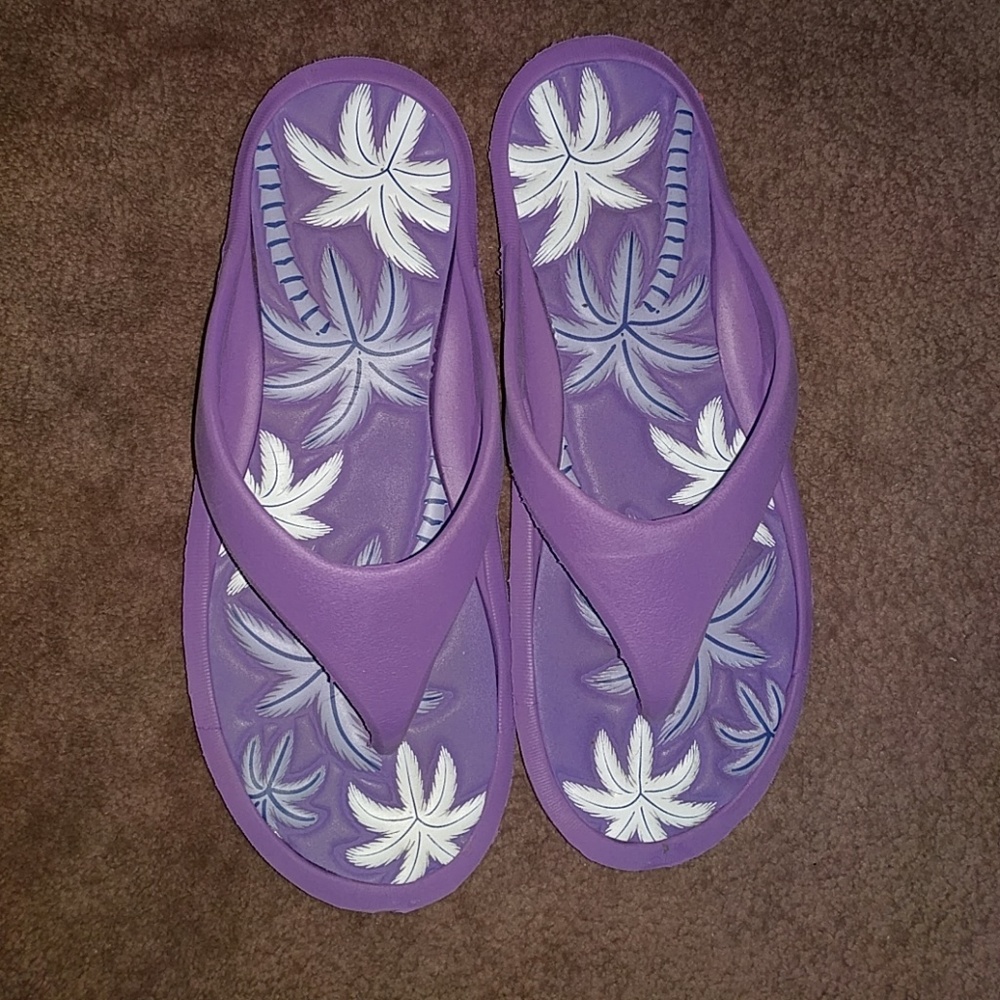 Palm tree flip flopa