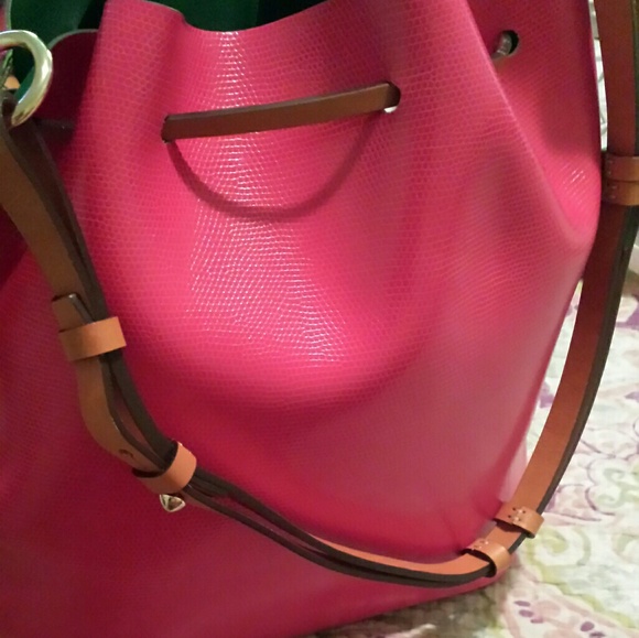 Dooney and bourke handbag - Picture 2 of 7
