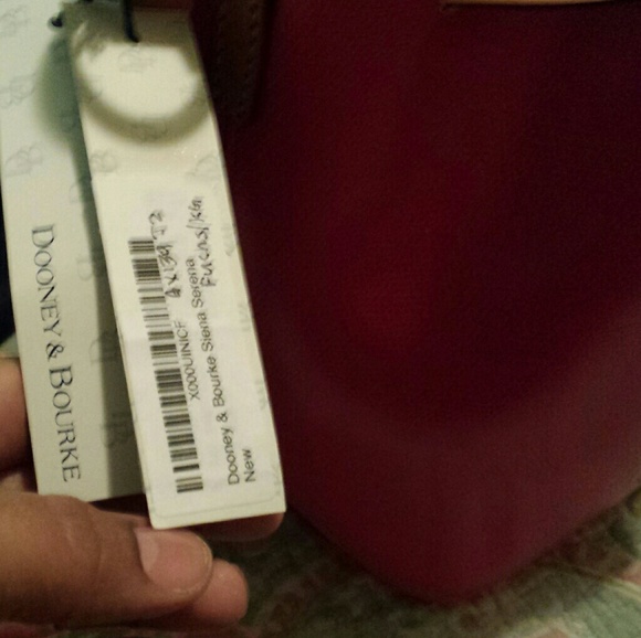 Dooney and bourke handbag - Picture 3 of 7