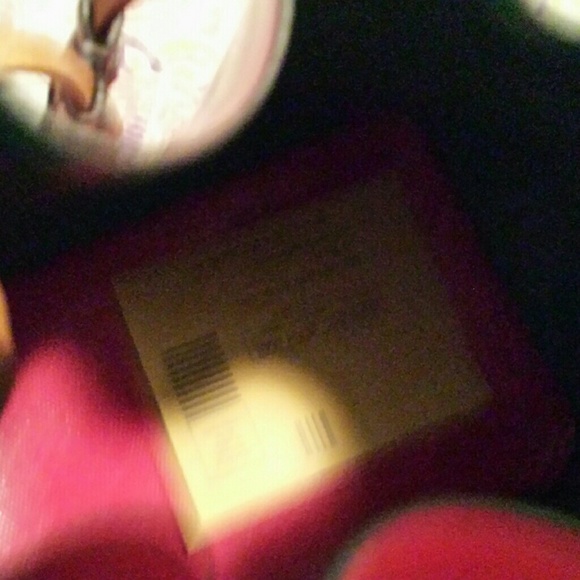 Dooney and bourke handbag - Picture 6 of 7