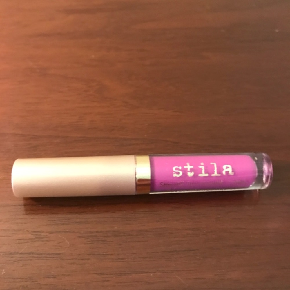 Stila liquid lipstick mini in como