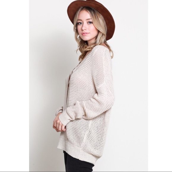 1 HR SALEGRACE Long Sleeve Criss Cross Top - PEACH - Picture 4 of 4