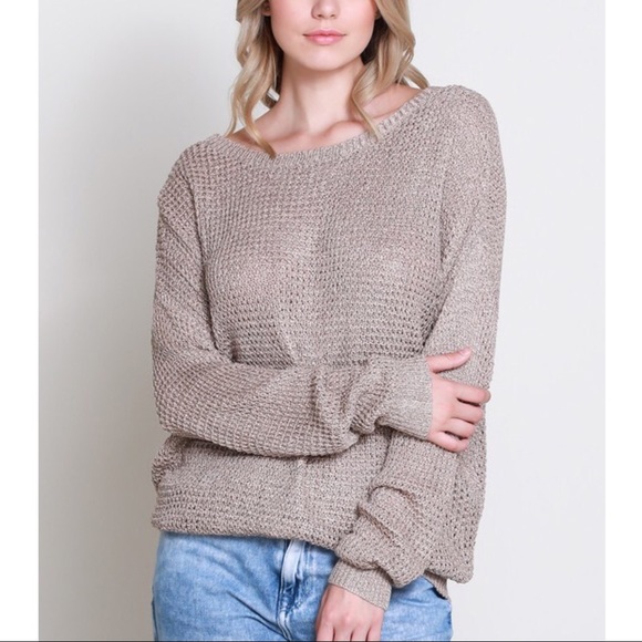 1 HR SALEGRACE Long Sleeve Criss Cross Top - PEACH - Picture 2 of 4