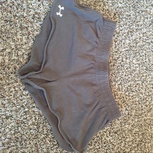 Under Armour shorts heat gear