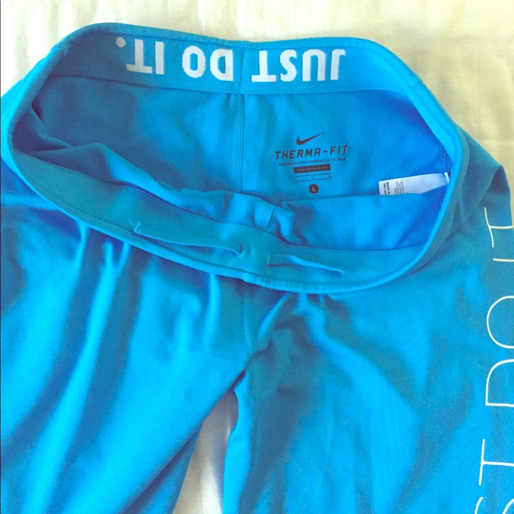 Bright blue Thermafit fitted legging
