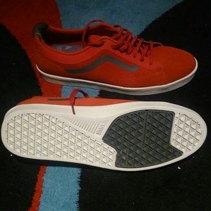 Men Vans