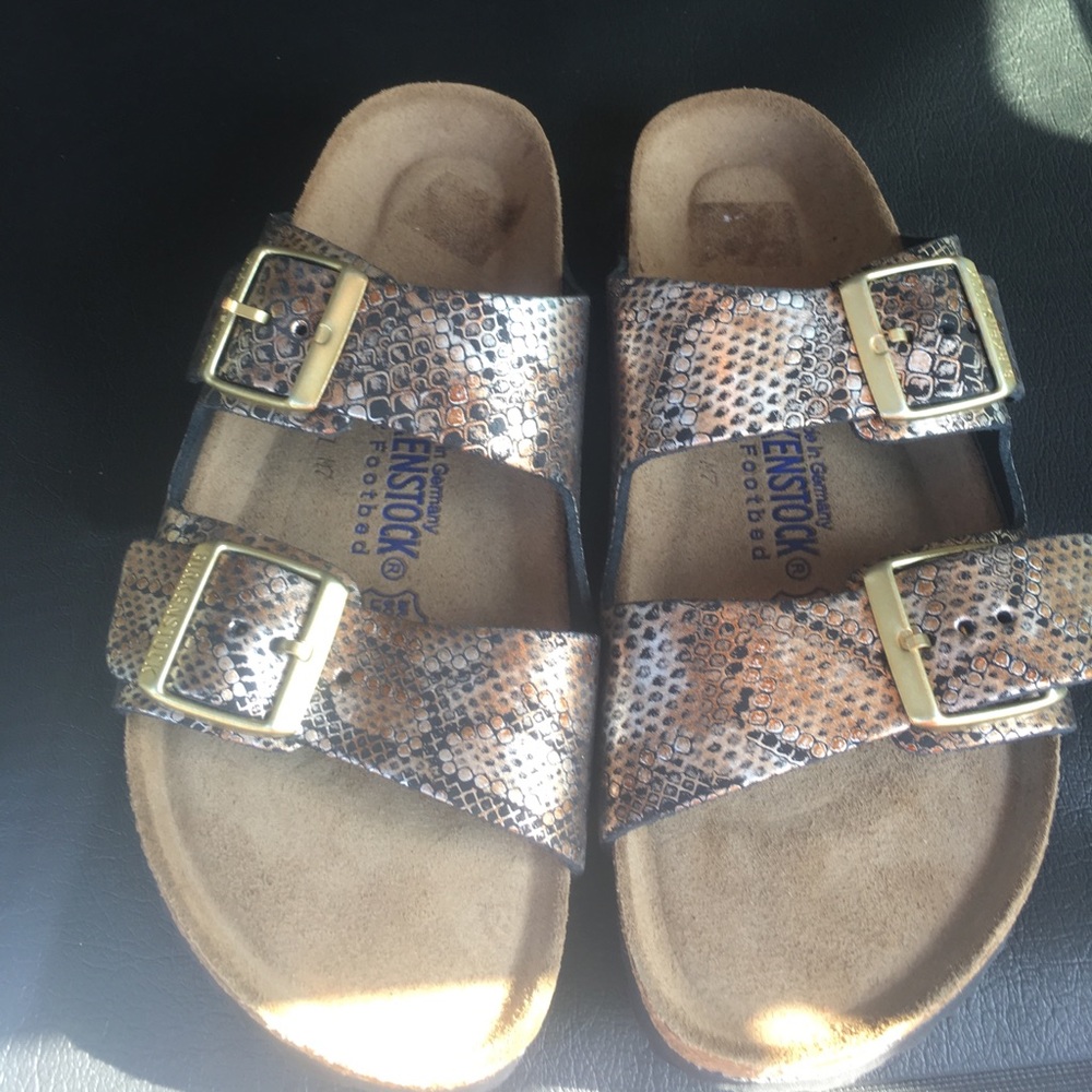 New, Bronze python print birks