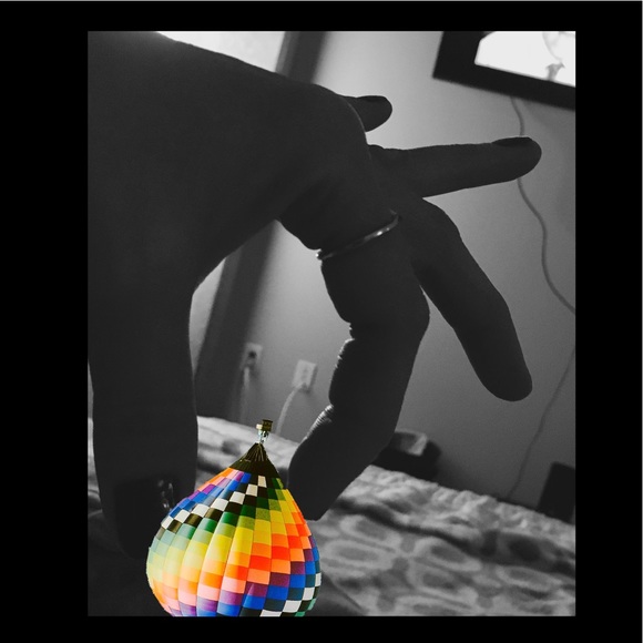 Meet your Posher, Sara - Picture 2 of 6