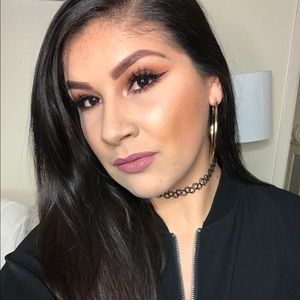 Meet your Posher, Joanna