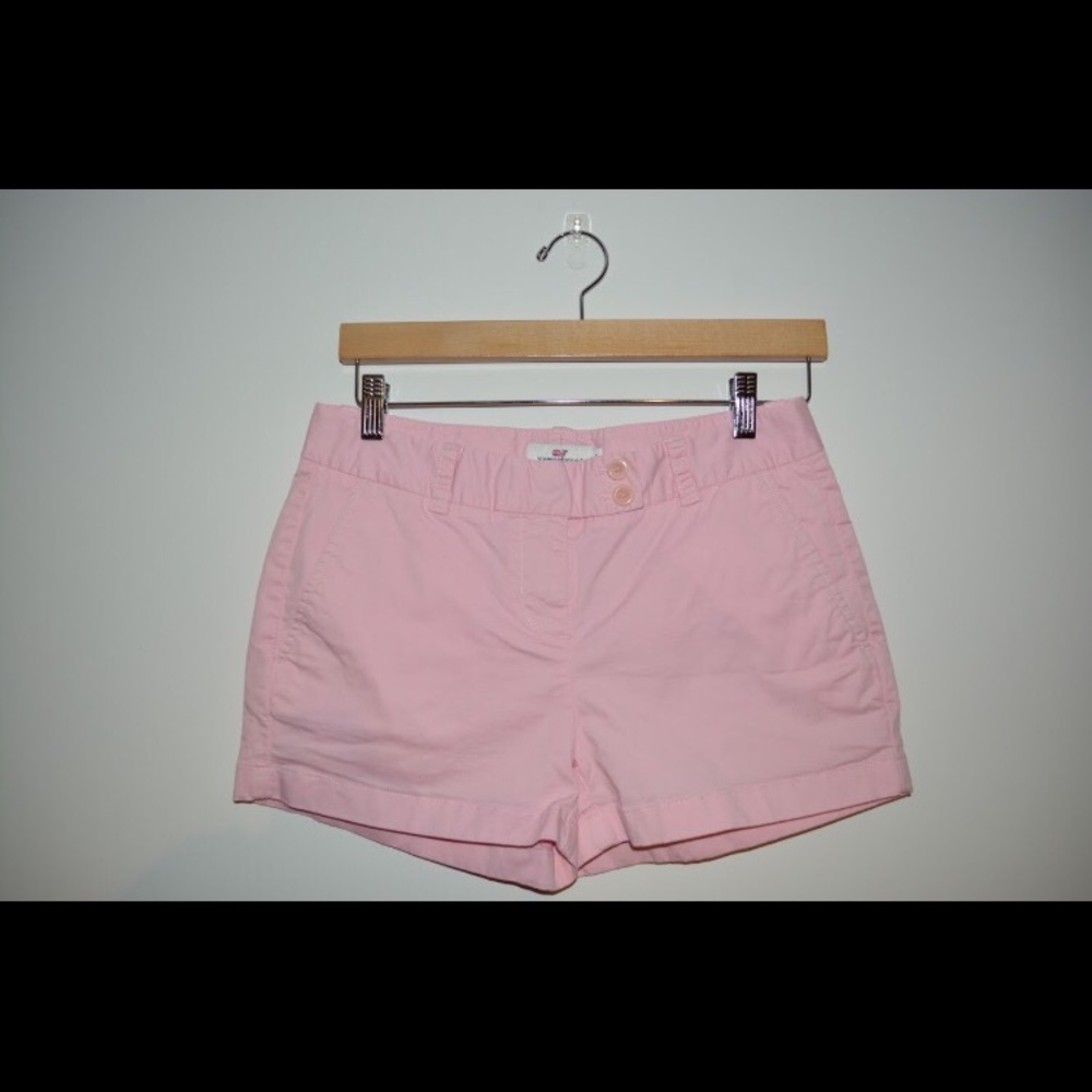 Vineyard Vines shorts