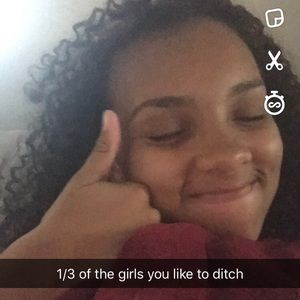 Meet your Posher, Adamma