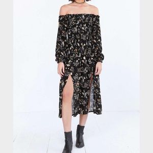 kimchi blue jannie off-the-shoulder midi dress sm