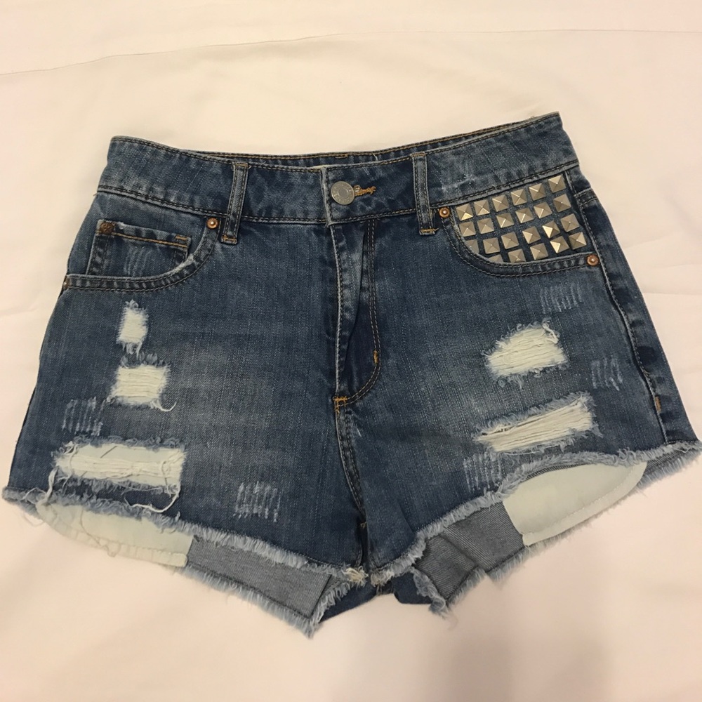 High Rise Denim Shorts w/ Studded Pocket