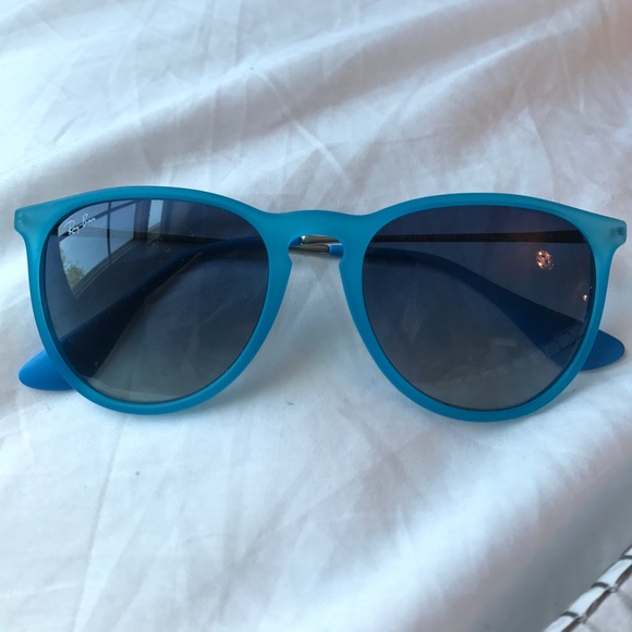 Round rim raybans - Picture 3 of 5