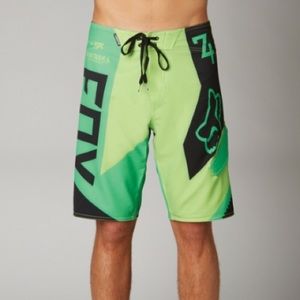 NWT Men's Fox Boardshorts