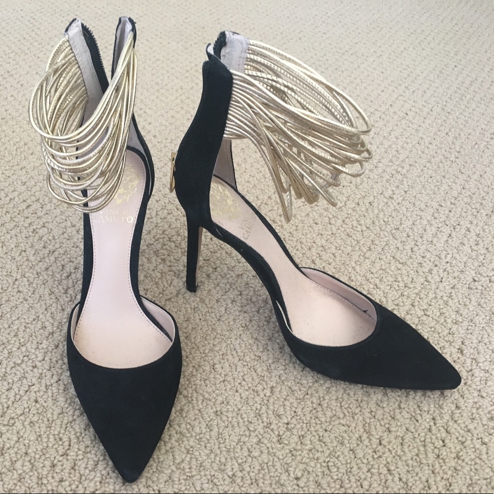 Vince Camuto Heels (size 5) NWT