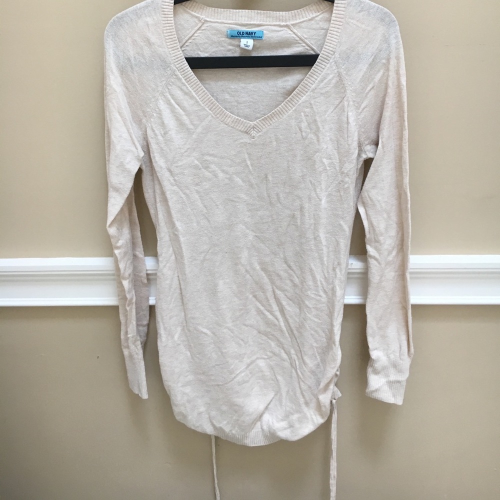 Lightweight sweater