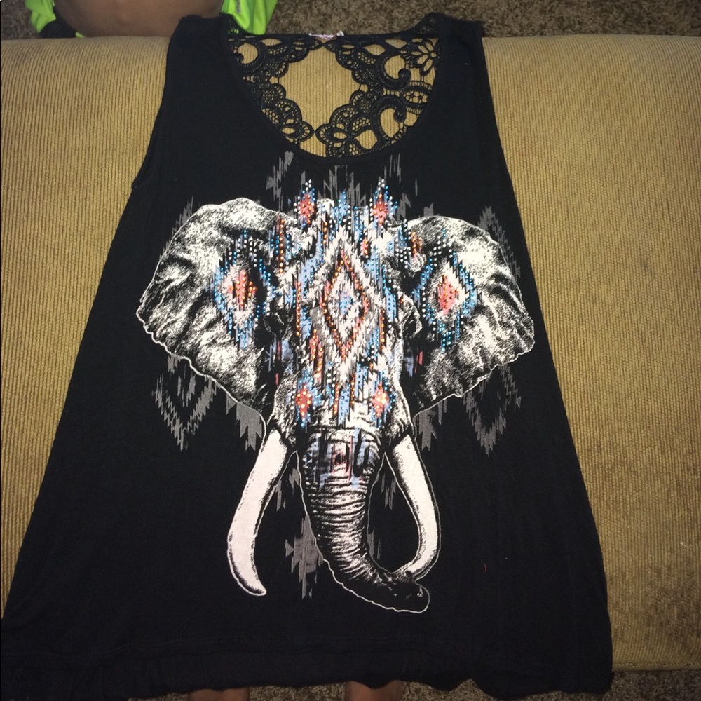Elephant tee