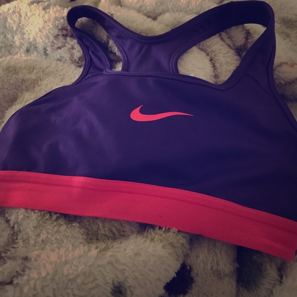 Nike sports bra