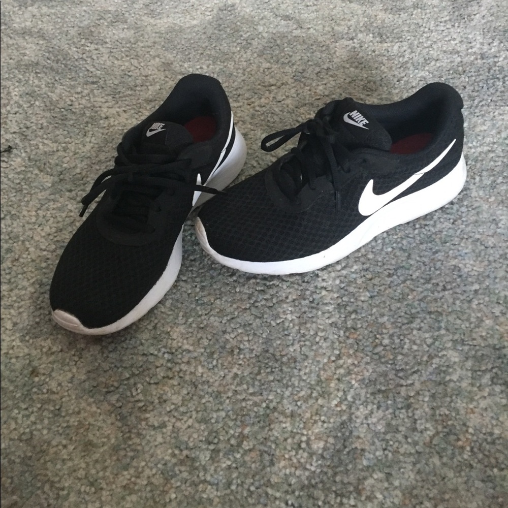 Nike rushes