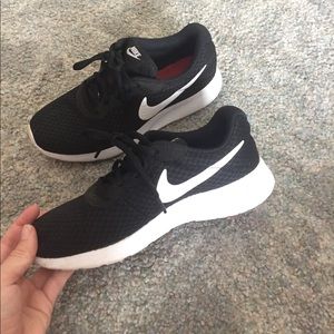 nike rushes