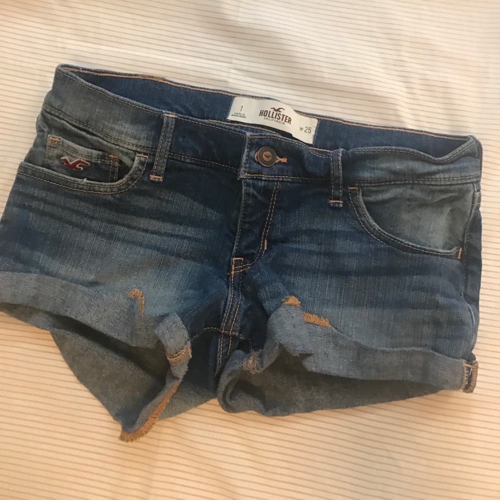 Hollister jean shorts