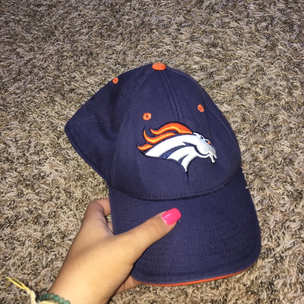 Denver broncos hat