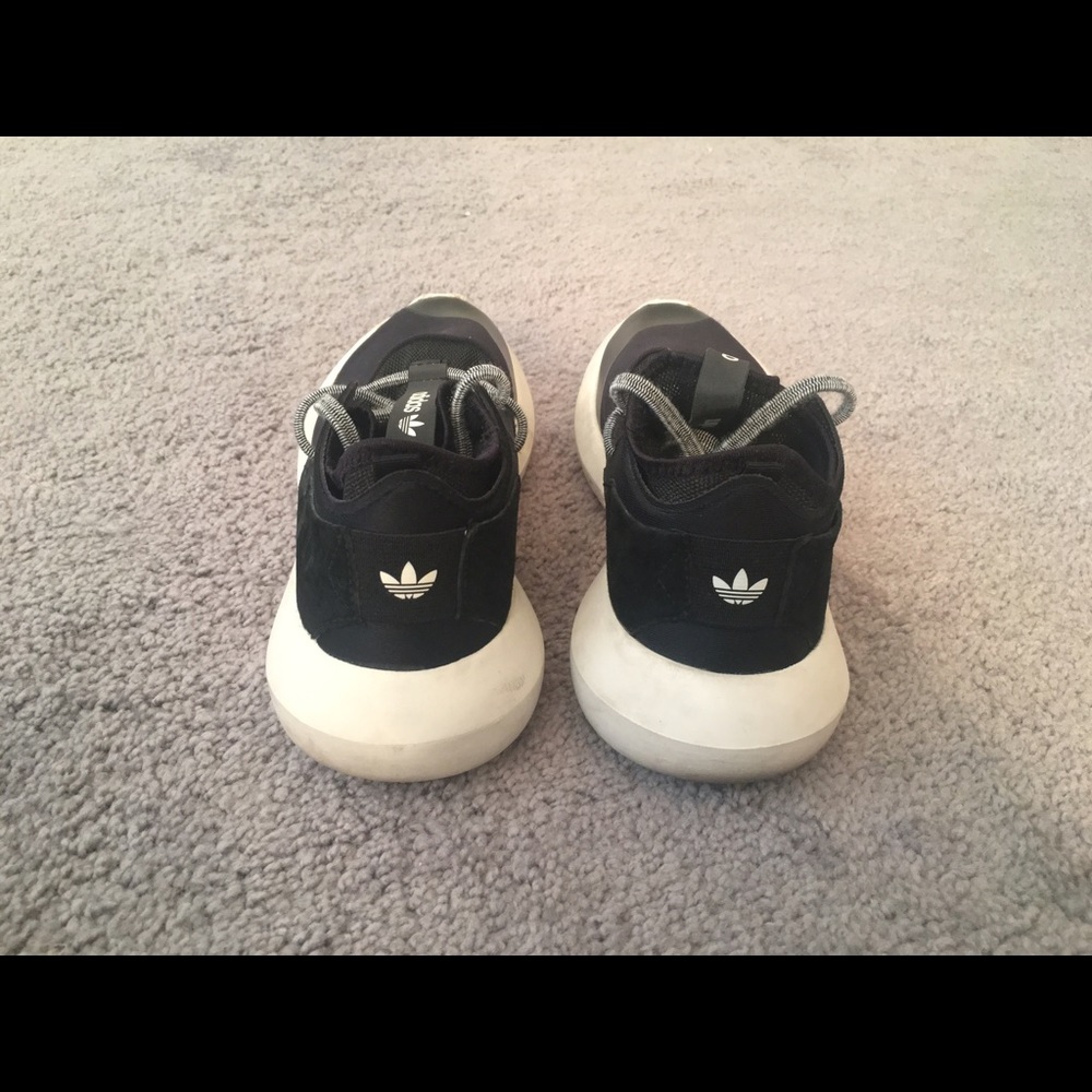 Unisex Adidas Tubular - Picture 3 of 5