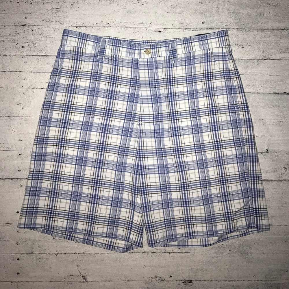 plaid Izod Perform men's golf shorts 👖