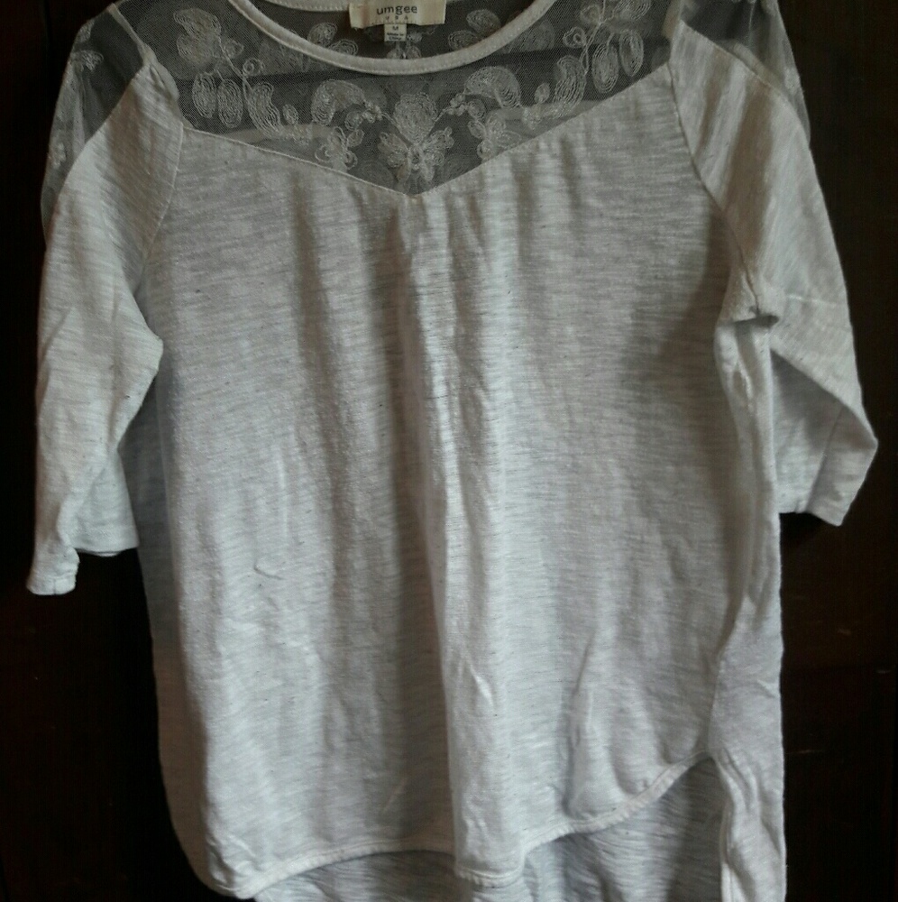 Umgee off white lace top