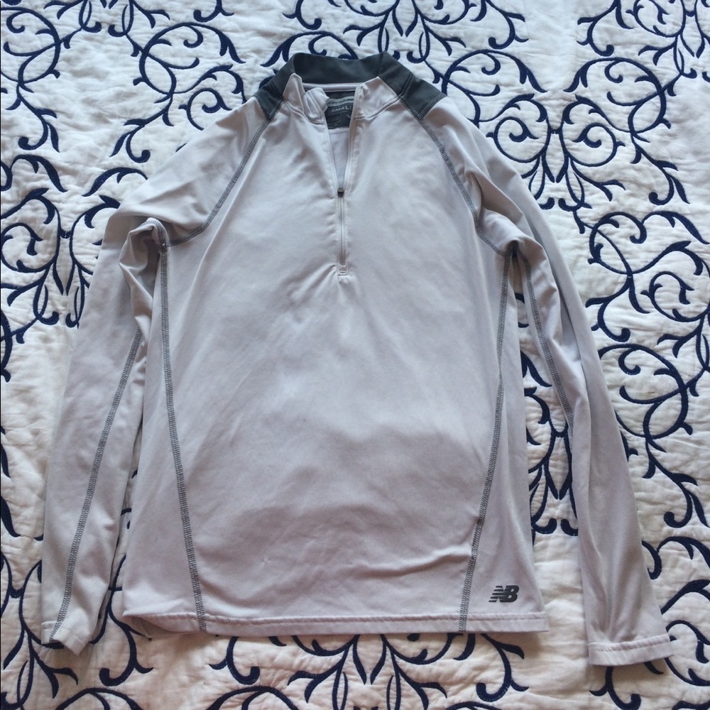 30% off bundles! New balance jacket